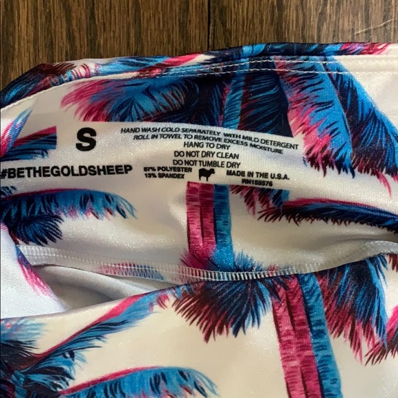 Goldsheep Neon Palm leggings size Small🌴💗💙 - Picture 3 of 4
